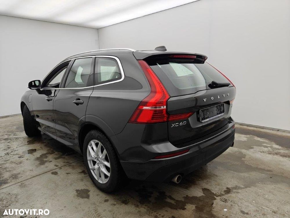Volvo XC 60 T8 Twin Engine AWD Momentum - 19