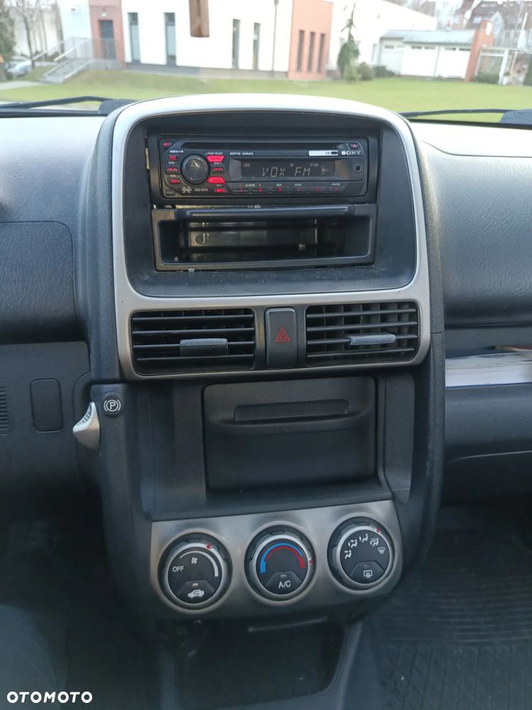 Honda CR-V 2.0i LS - 11