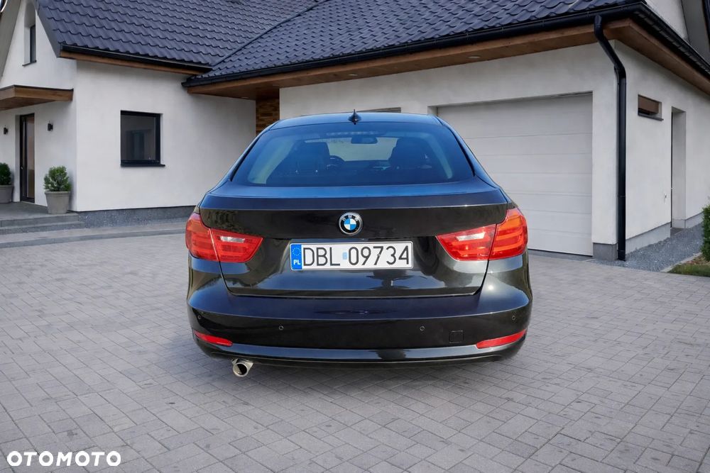 BMW 3GT 318d - 8