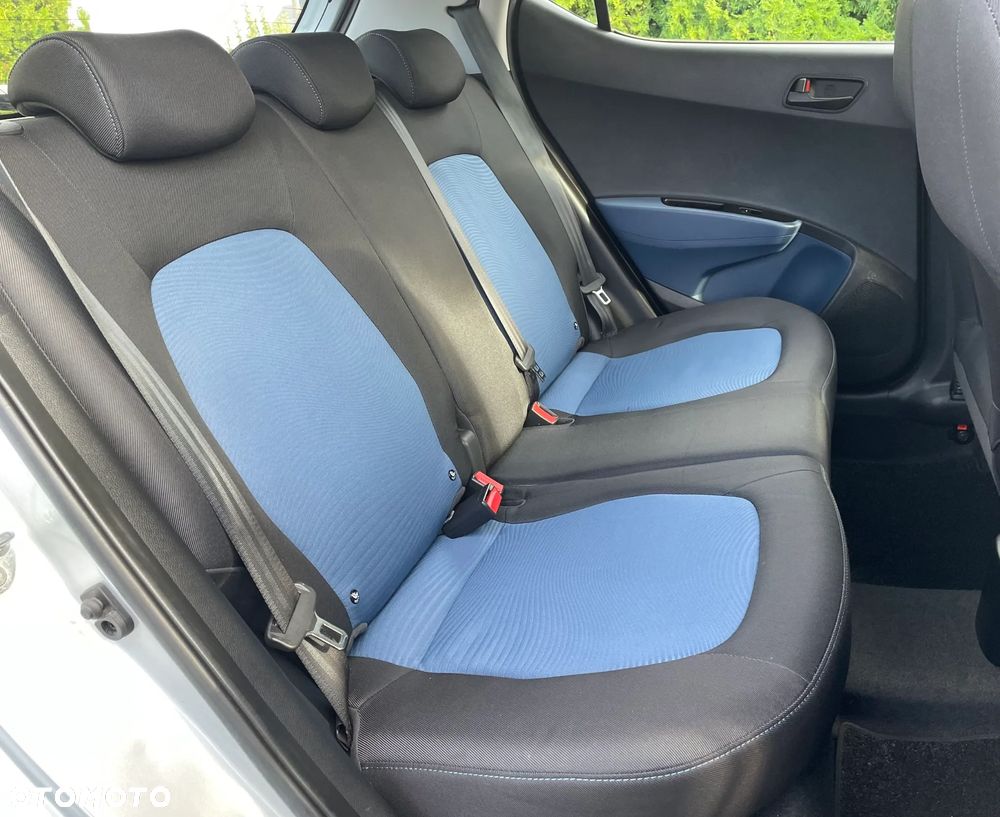 Hyundai i10 1.0 Premium - 13