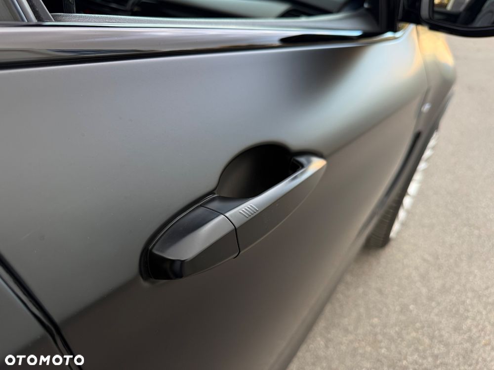 BMW X5 xDrive40d - 25