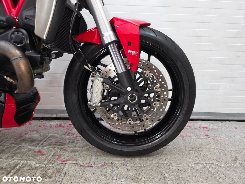Ducati Monster - 16