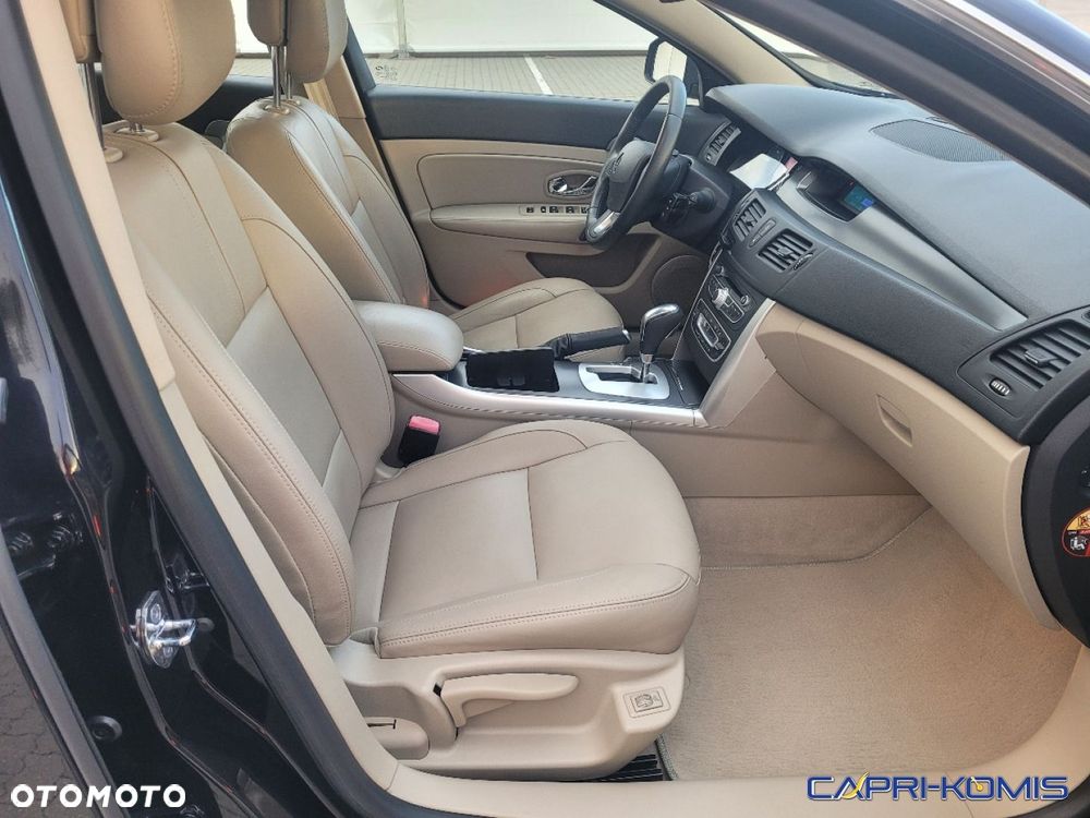 Renault Latitude - 15