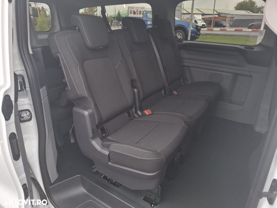 Ford Transit Custom - 11