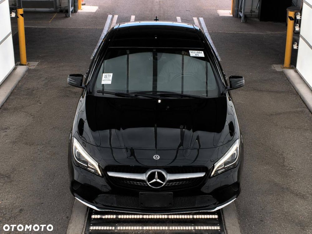 Mercedes-Benz CLA 250 4Matic 7G-DCT AMG Line - 6