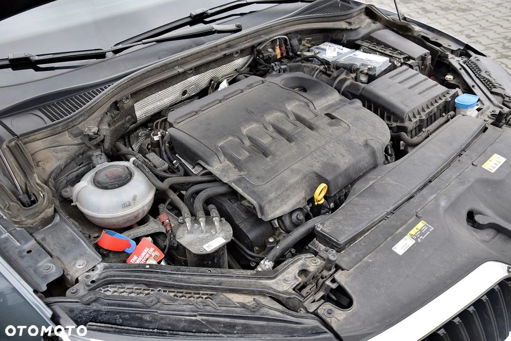 Skoda Superb 2.0 TDI 4x4 DSG Scout - 14