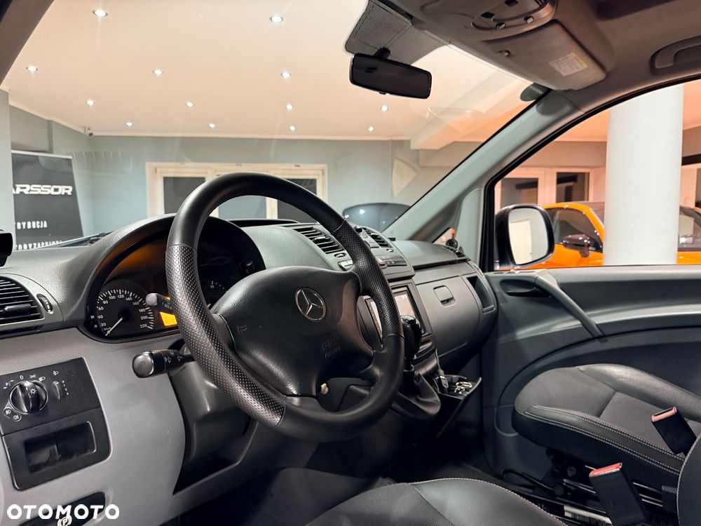 Mercedes-Benz Vito Univan 639.605 - 16