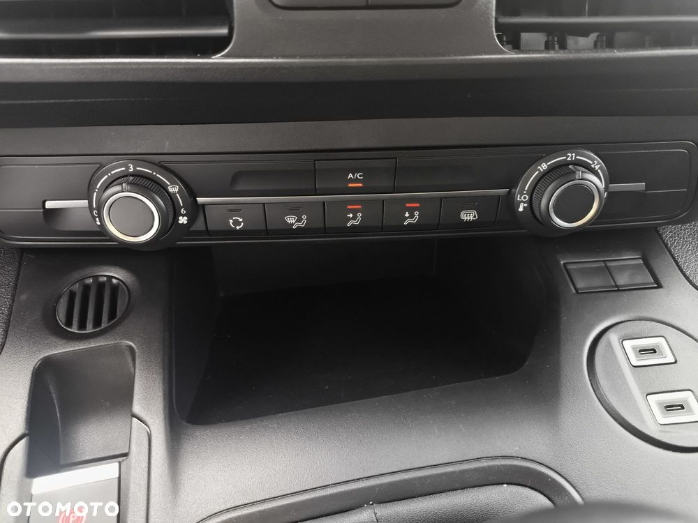 Toyota PROACE CITY - 23
