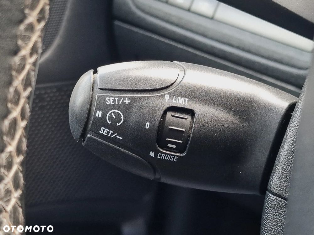 Peugeot 2008 BlueHDi FAP 120 STOP & START Allure - 34