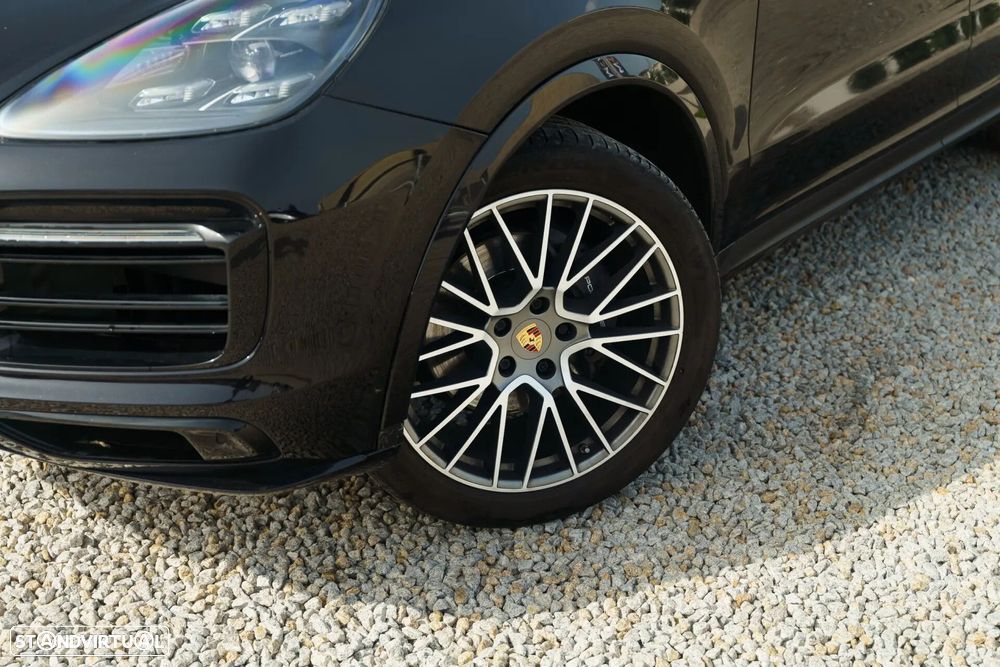 Porsche Cayenne Coupé E-Hybrid Platinum Edition - 15