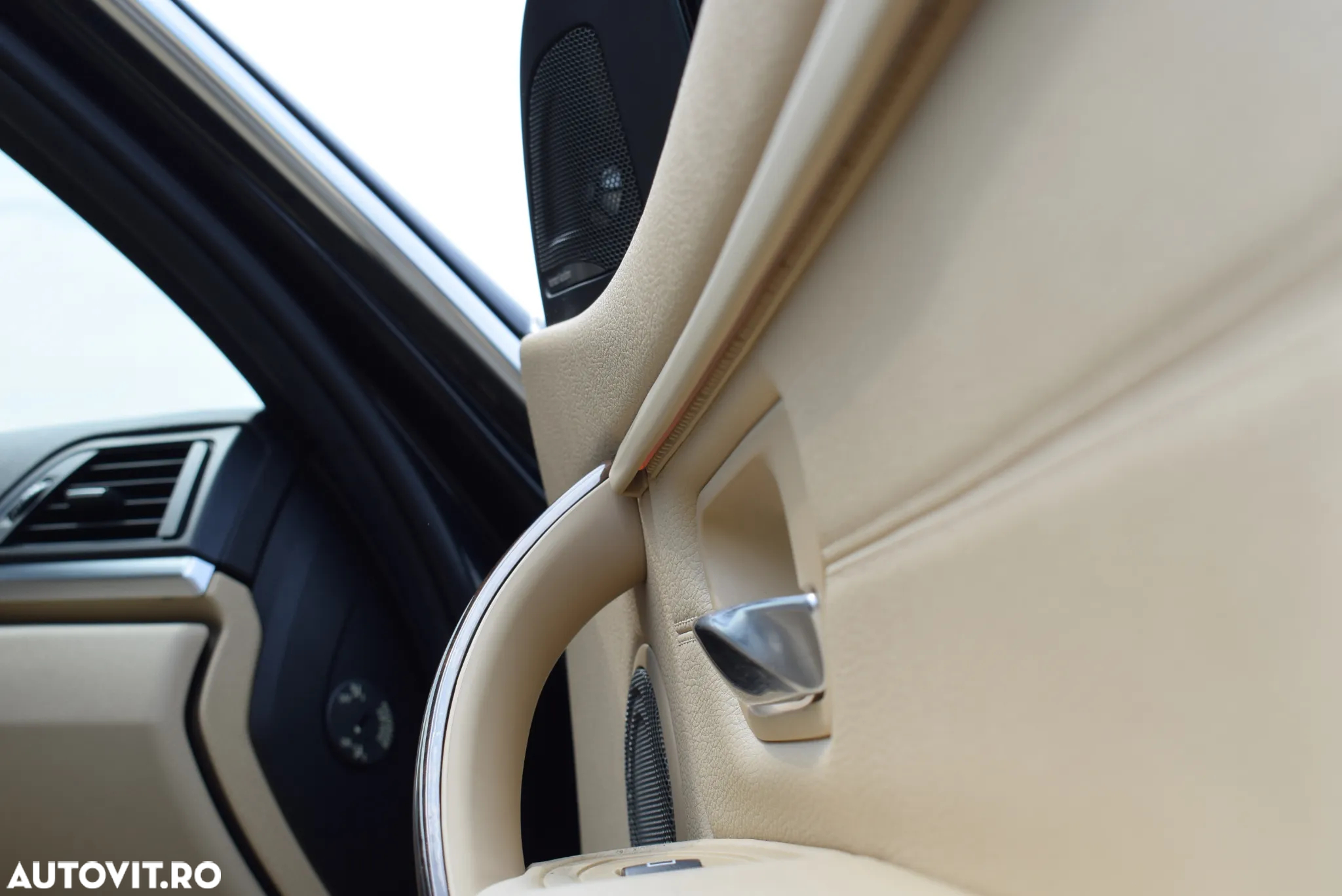 BMW Seria 3 320d Aut. Luxury Line - 16