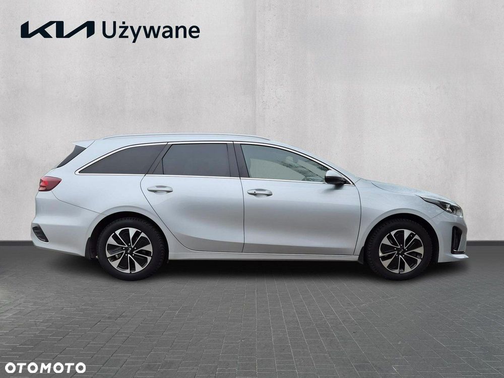 Kia Ceed - 7