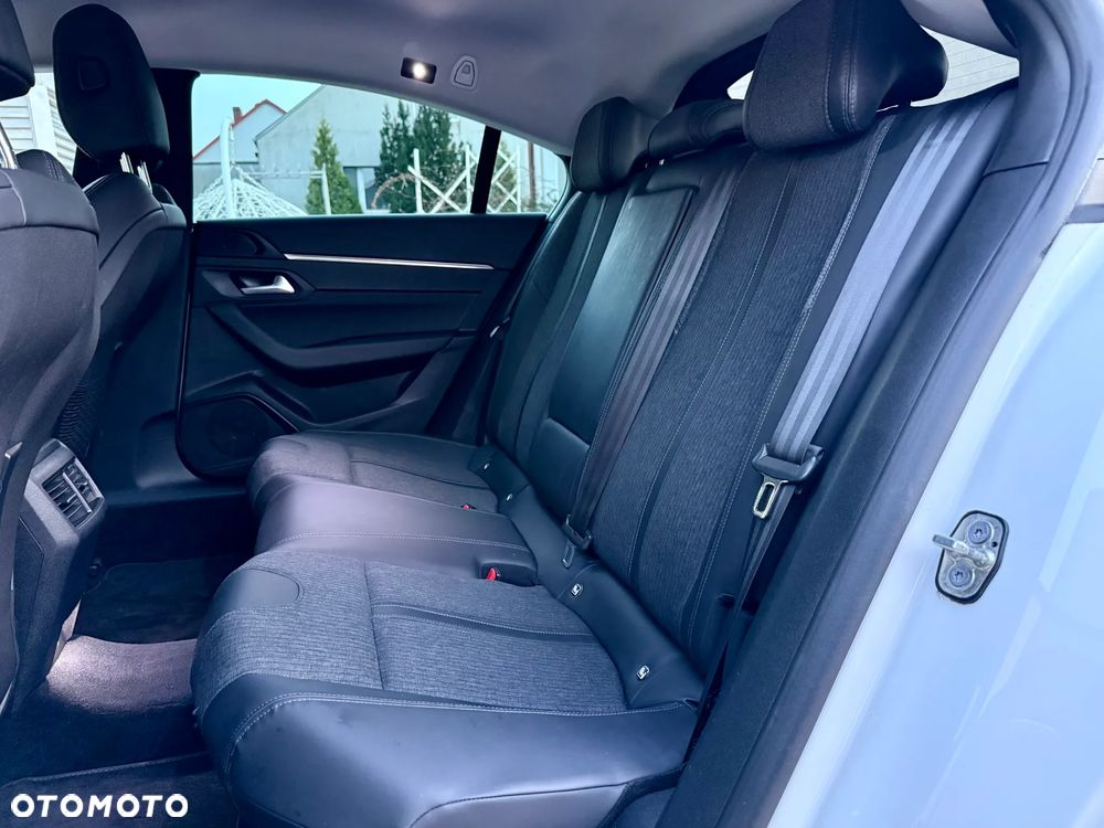 Peugeot 508 BlueHDi 130 EAT8 Allure - 19
