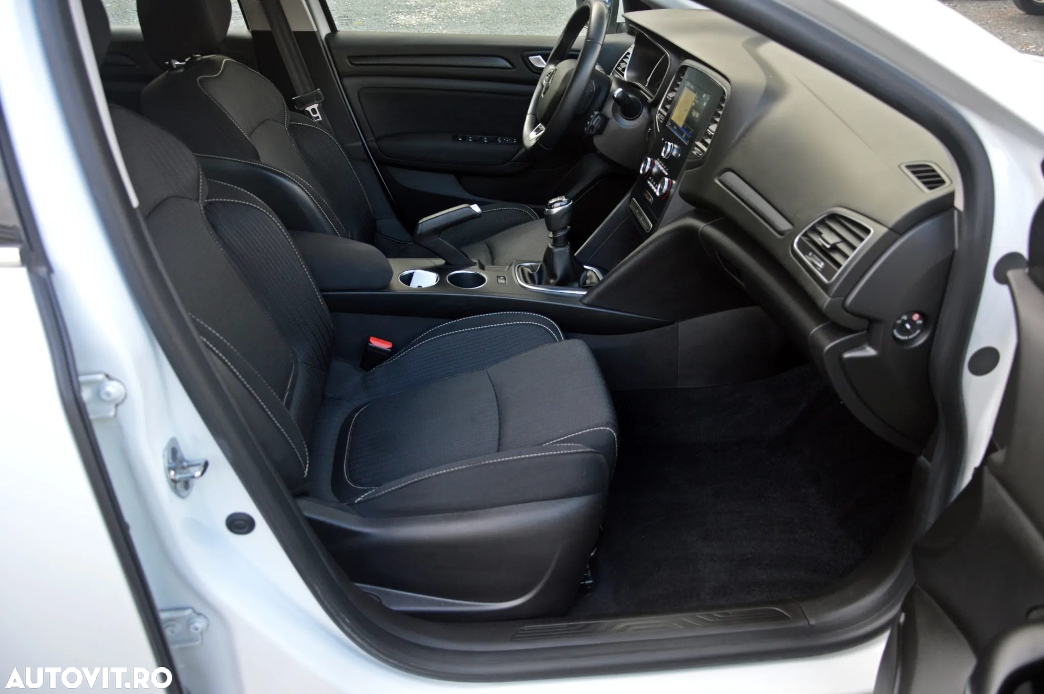 Renault Megane Energy dCi Business - 27