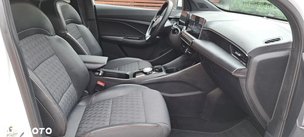 MG MG3 1.5 HEV+ Exclusive - 9