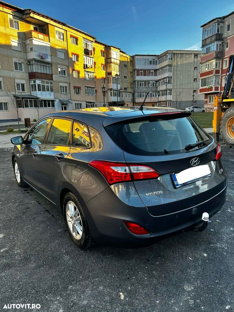 Hyundai i30 1.6 MPi Highway - 3