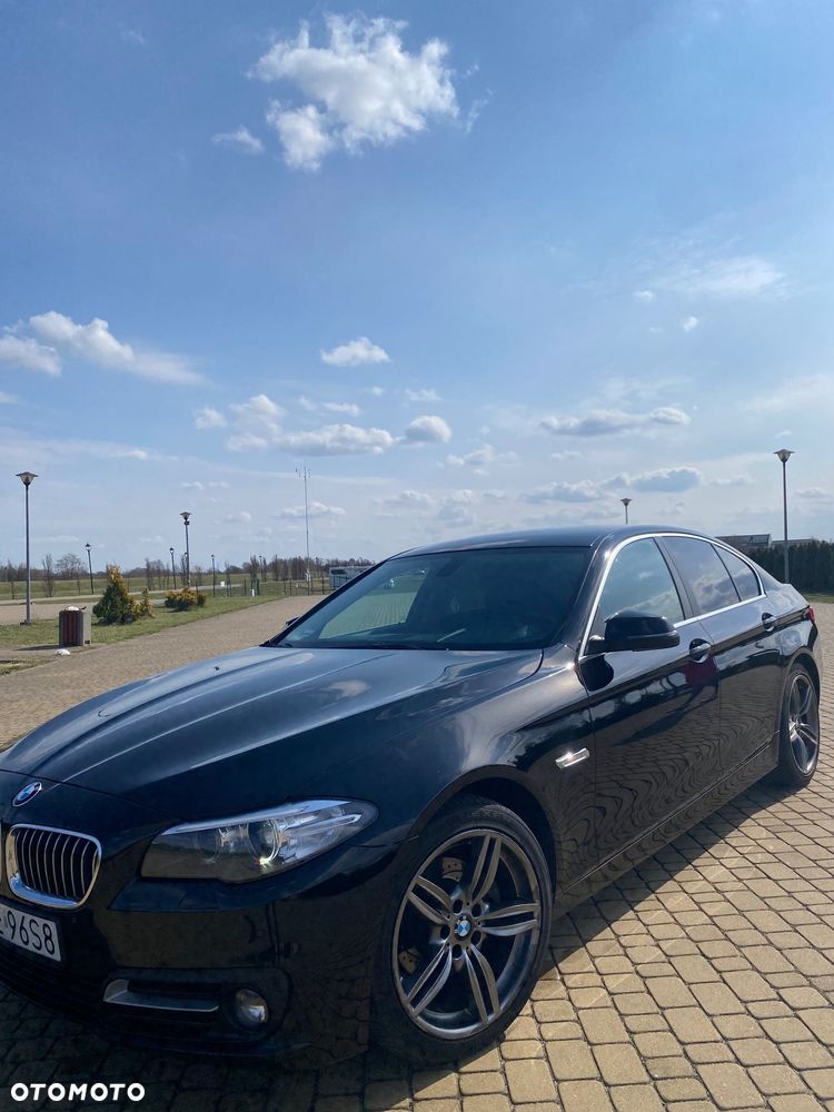 BMW Seria 5 520d - 7