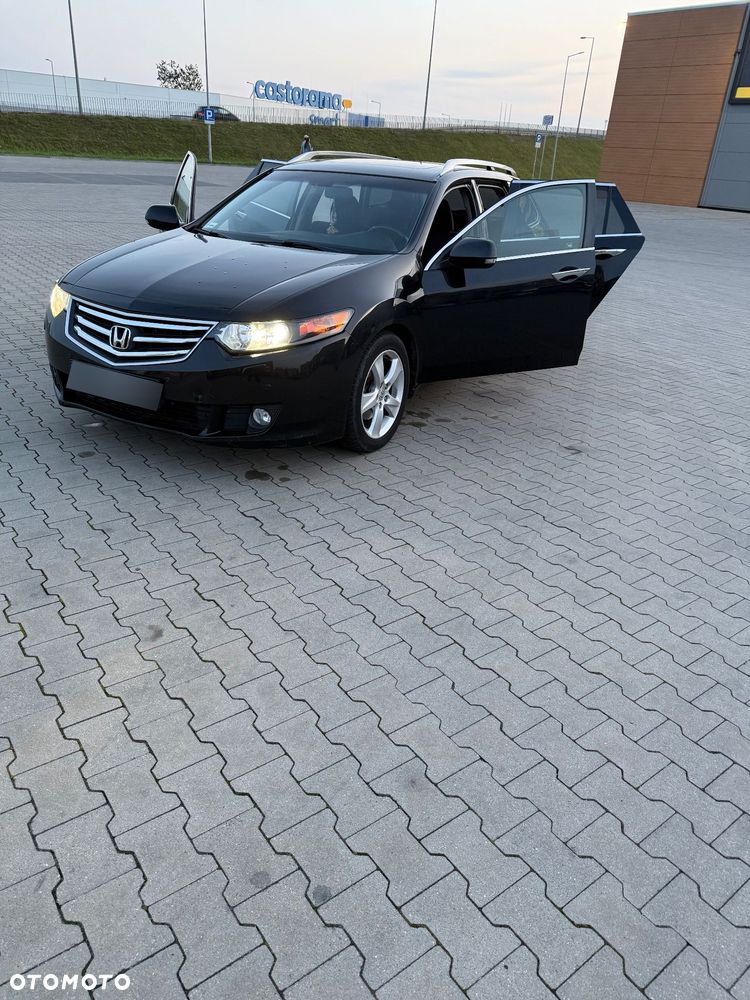 Honda Accord 2.2d Executive Nav - 12