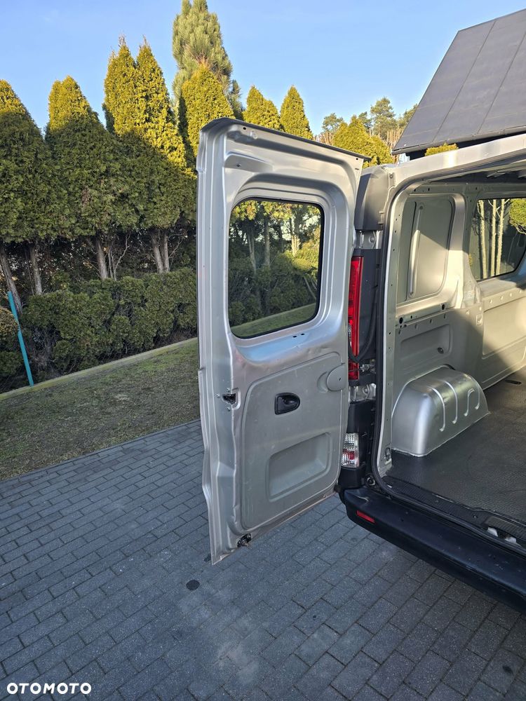 Renault Trafic - 10