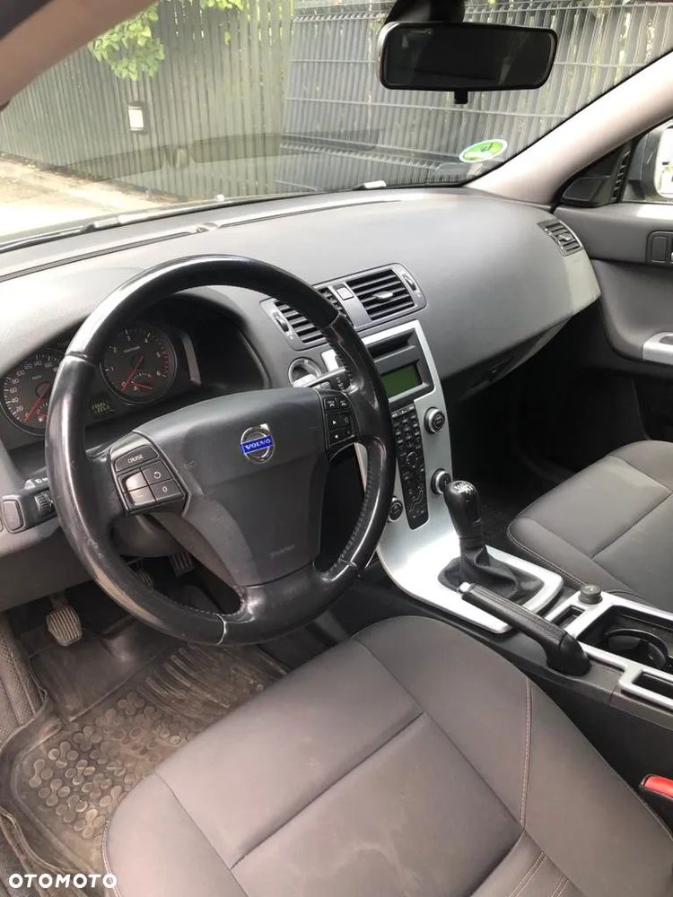 Volvo V50 D2 Momentum - 7
