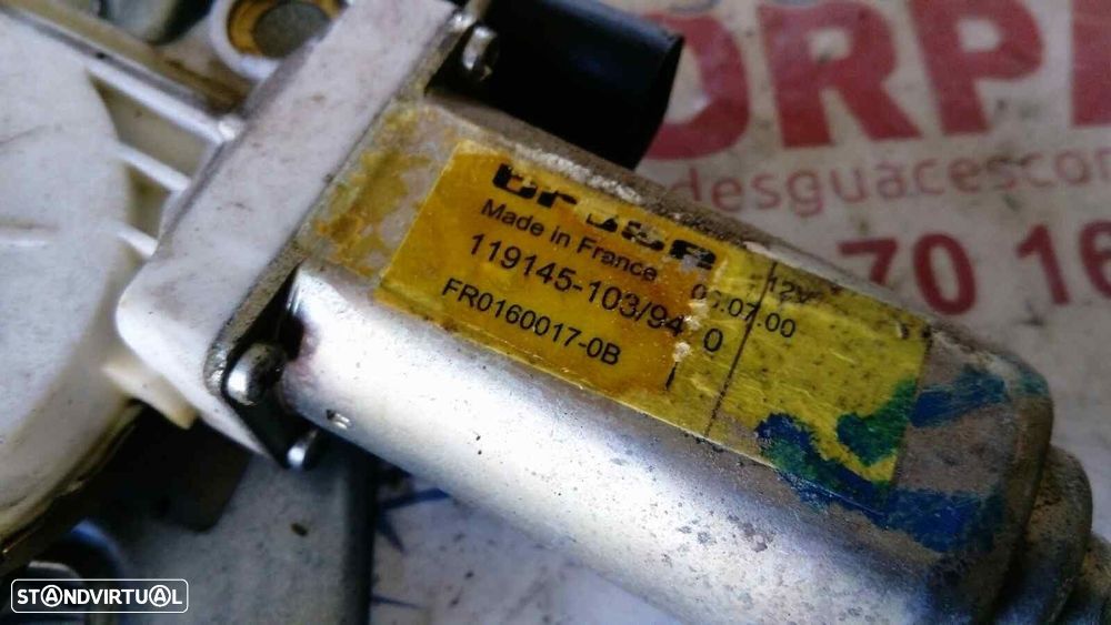 ELEVADOR DE VIDRO FRONTAL DIREITO FORD FOCUS SEDAN 2000 -11914510394 - 2