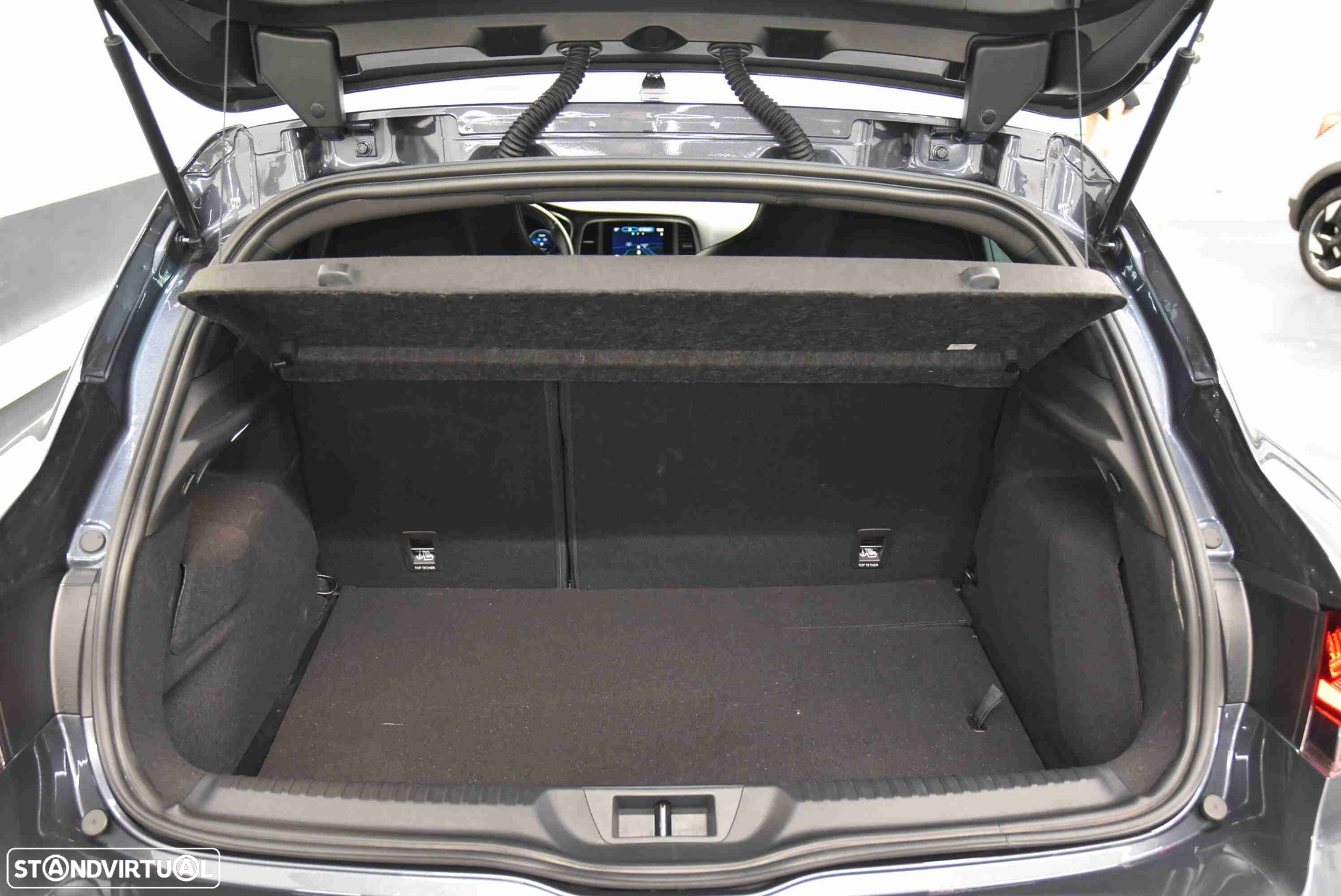Renault Mégane 1.6 Plug-In R.S. Line - 10