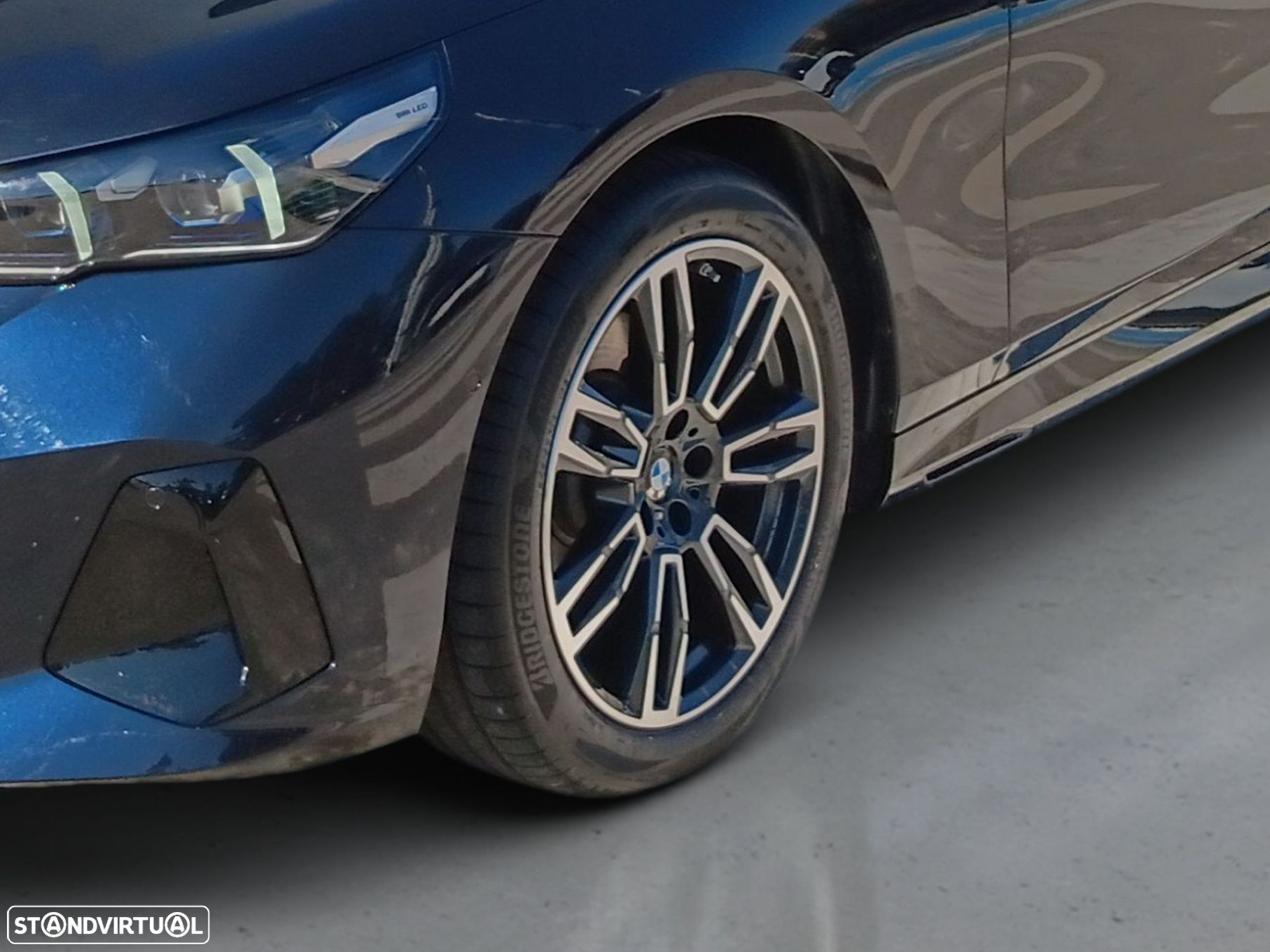 BMW 520 d Pack Desportivo M - 4