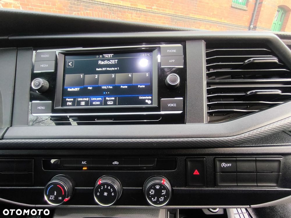 Volkswagen Transporter - 24