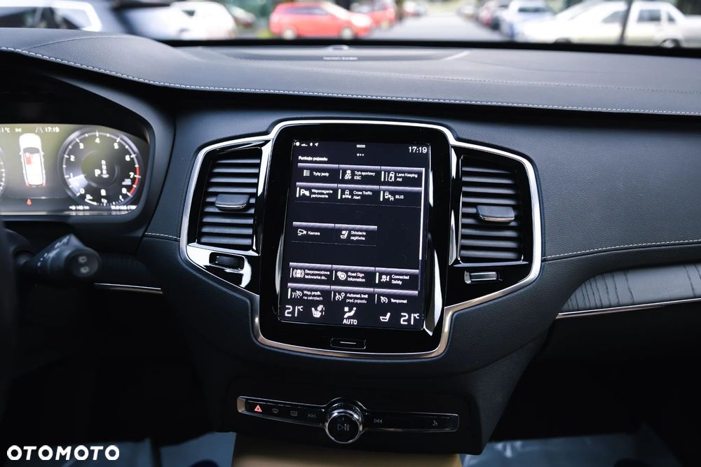 Volvo XC 90 B6 B AWD Inscription - 17