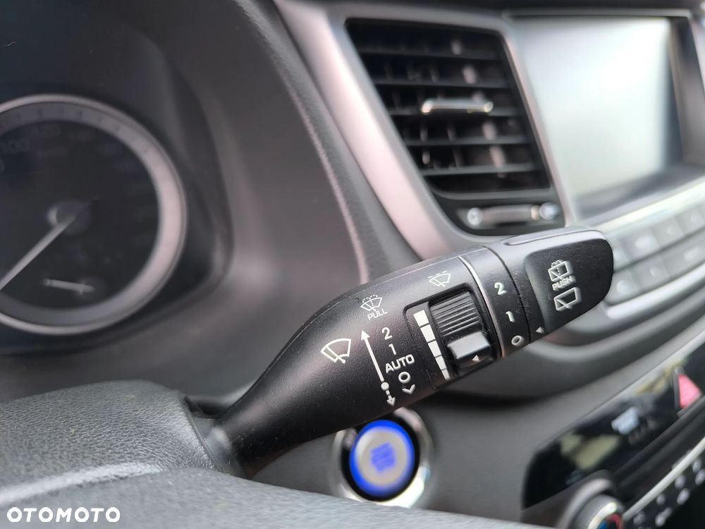 Hyundai Tucson 1.7 CRDI BlueDrive Style 2WD - 22