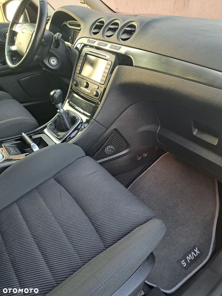 Ford S-Max 2.0 TDCi Titanium - 27