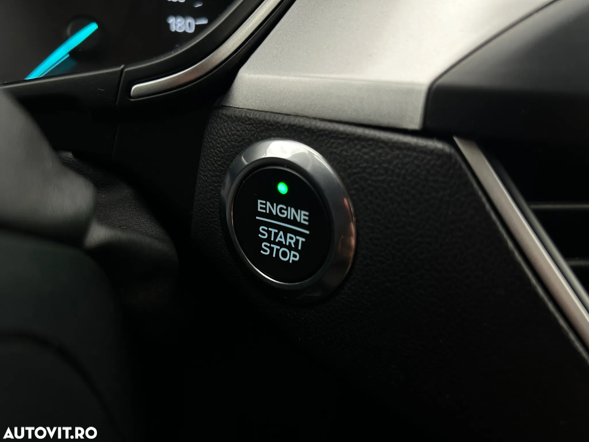 Ford Focus 1.5 EcoBlue Connected - 18