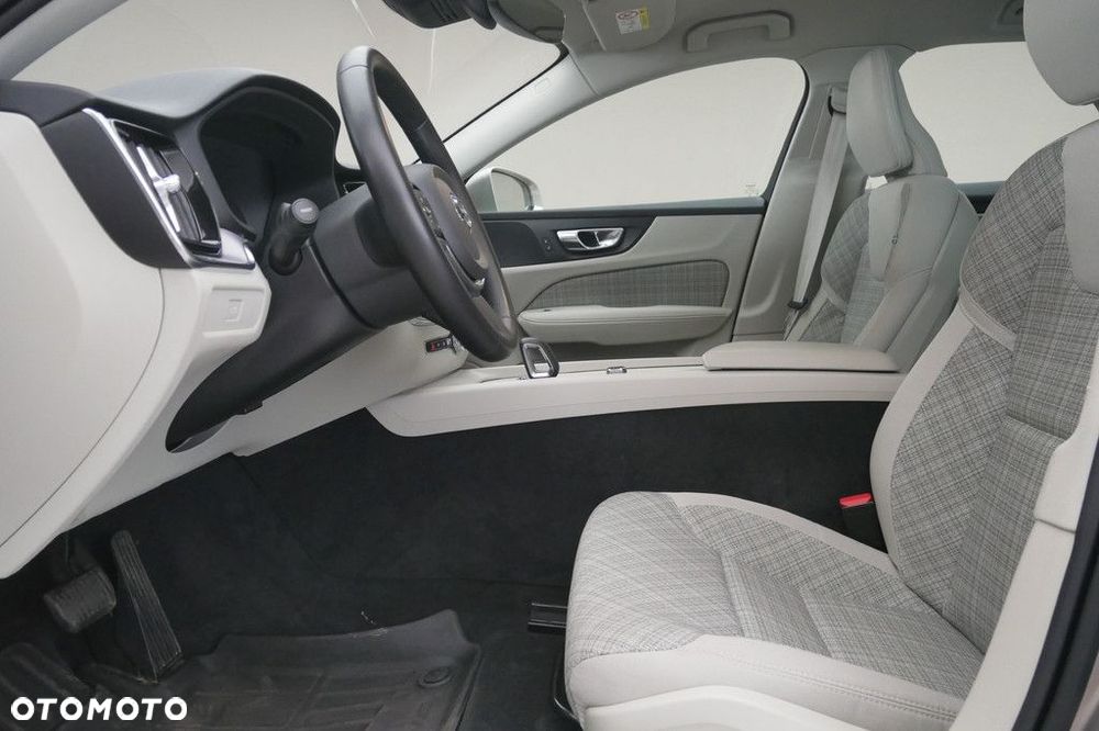 Volvo V60 - 12
