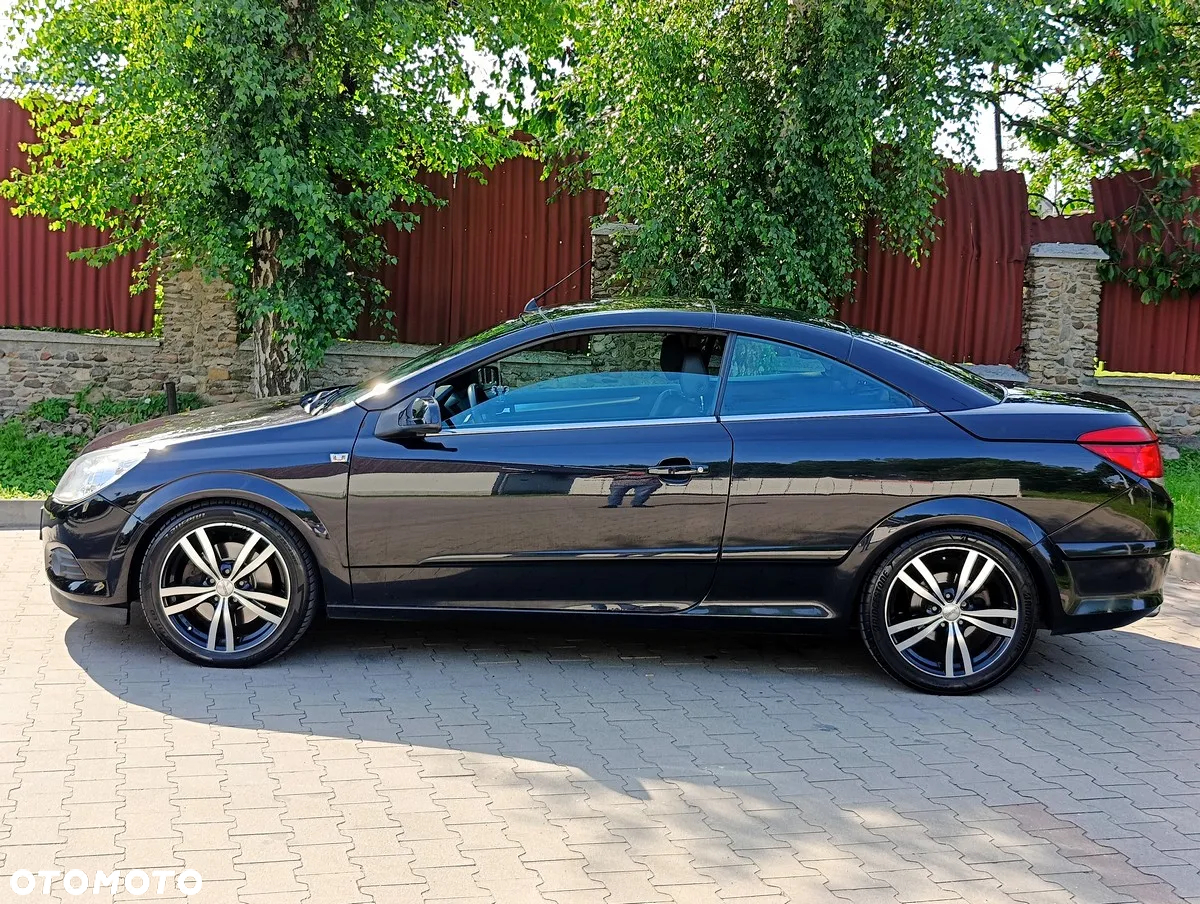 Opel Astra Twin Top 1.9 CDTI Cosmo - 15