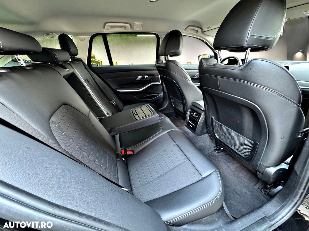 BMW 3 Series 2022 — imagine 7