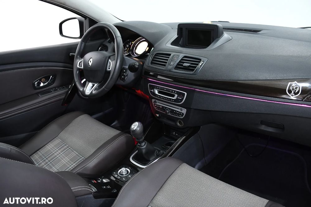 Renault Megane dCi 130 FAP Bose Edition - 13
