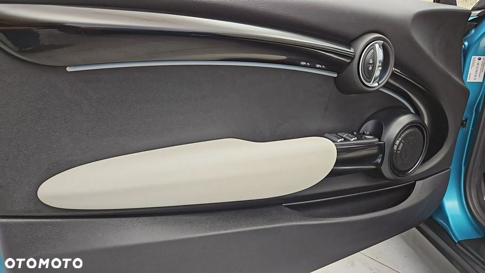 MINI Cooper Classic Trim - 10
