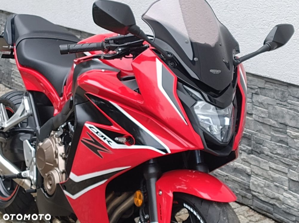 Honda CB - 1
