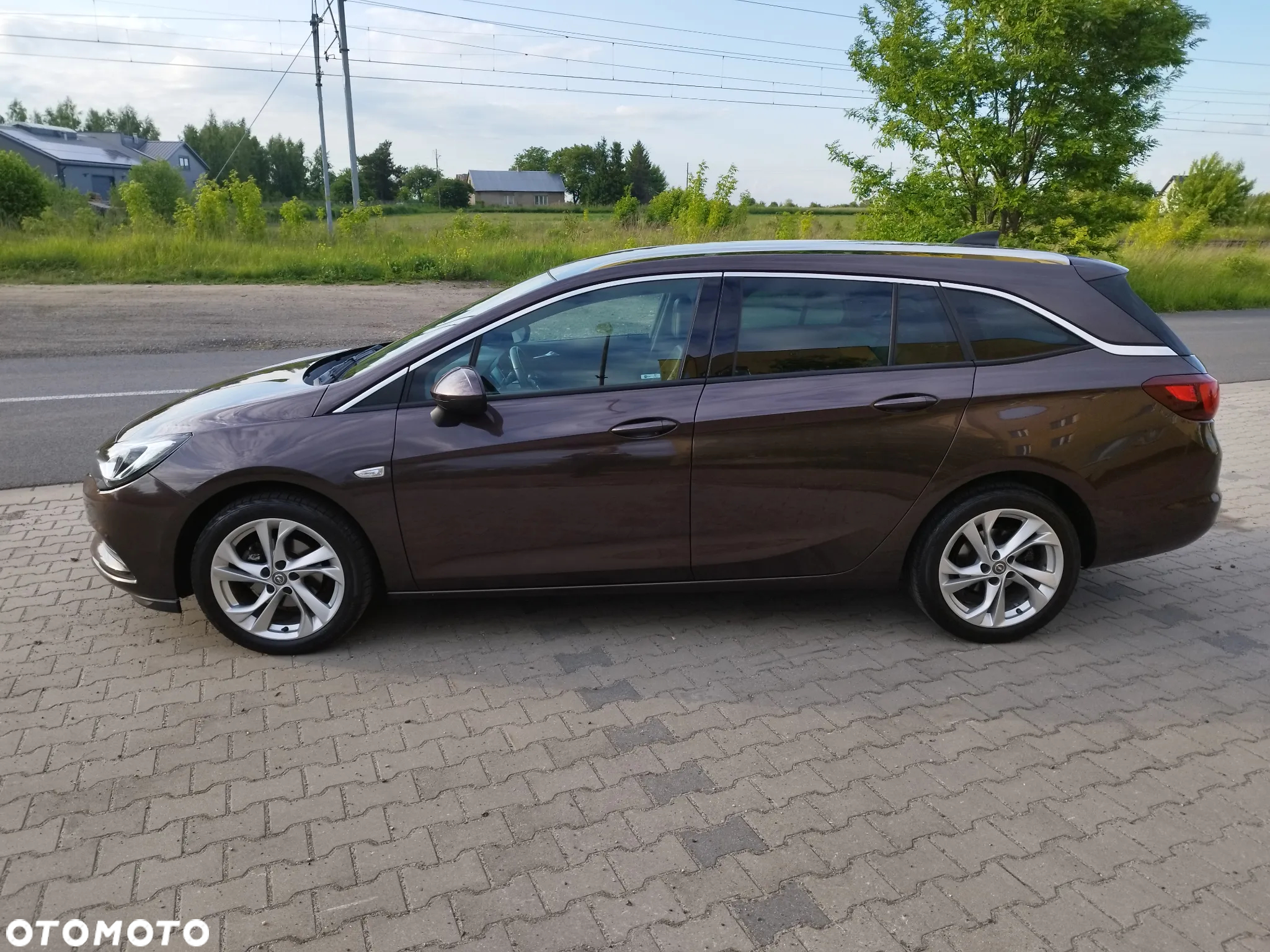 Opel Astra 1.4 Turbo Innovation - 28