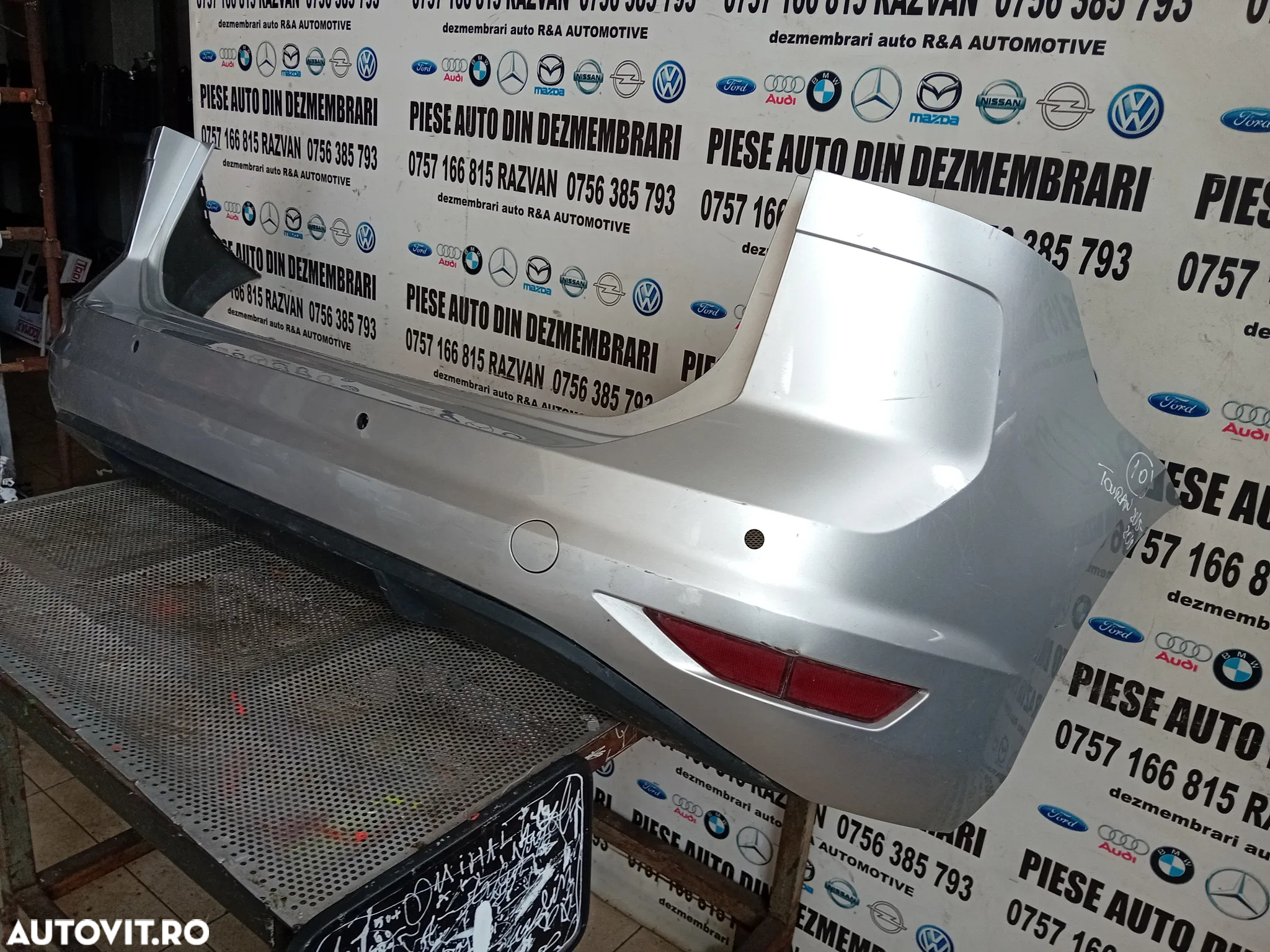 Bara Spate Vw Touran 2015-2019 Cu 4 Gauri Pentru Senzori LICHIDARE STOC - 4
