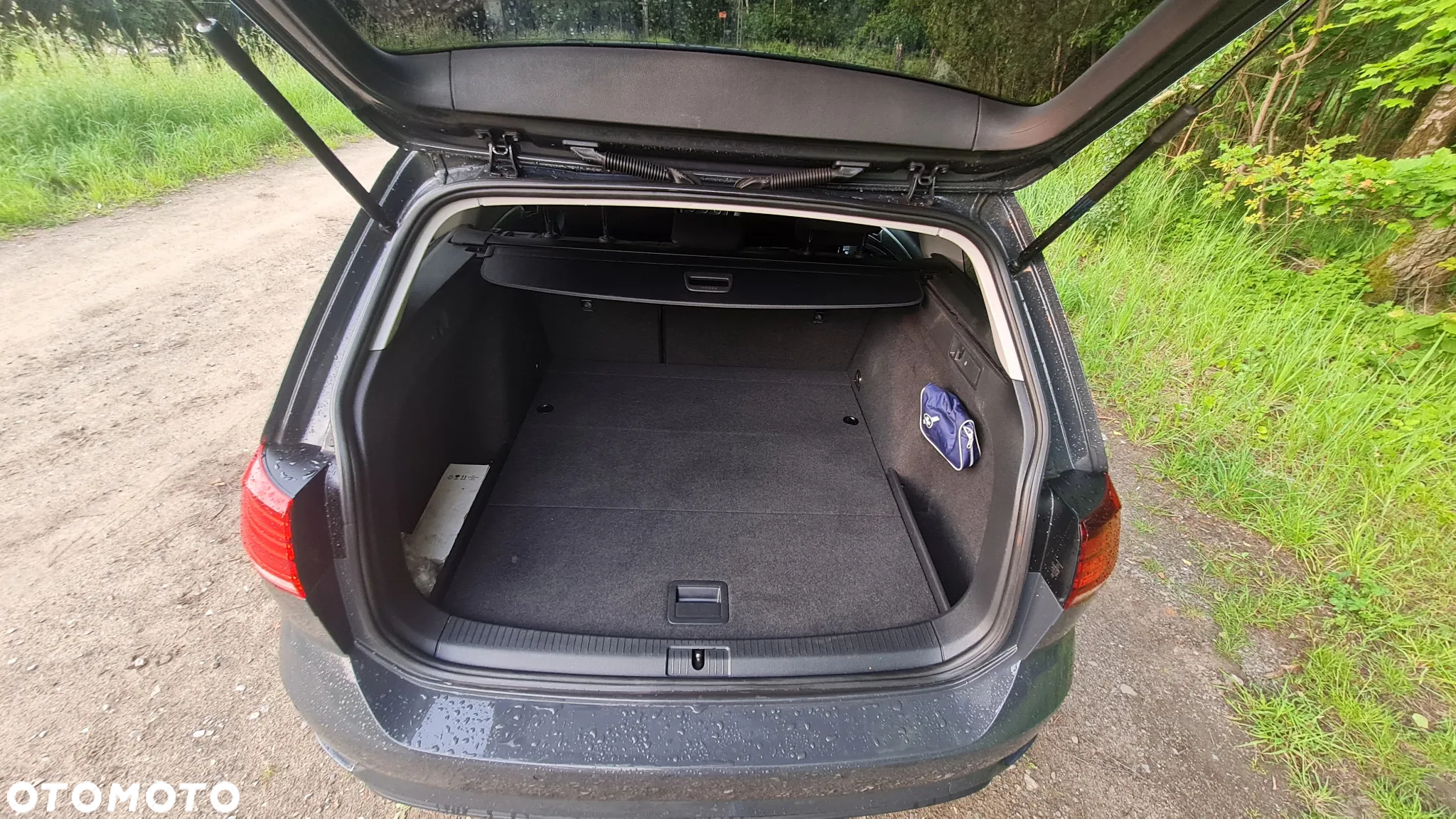 Volkswagen Golf - 5