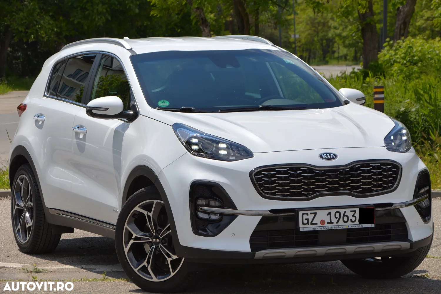 Kia Sportage 2.0 CRDI AWD Eco-Dynamics+ (48V M-H) Aut. GT LINE - 5