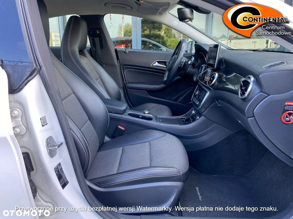 Mercedes-Benz CLA - 6