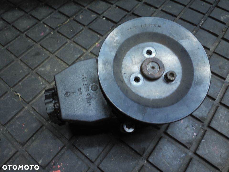 POMPA WSPOMAGANIA MERCEDES E W210 A0024662201 POSIADAM DWIE SZTUKI CENA ZA SZTUKĘ - 1
