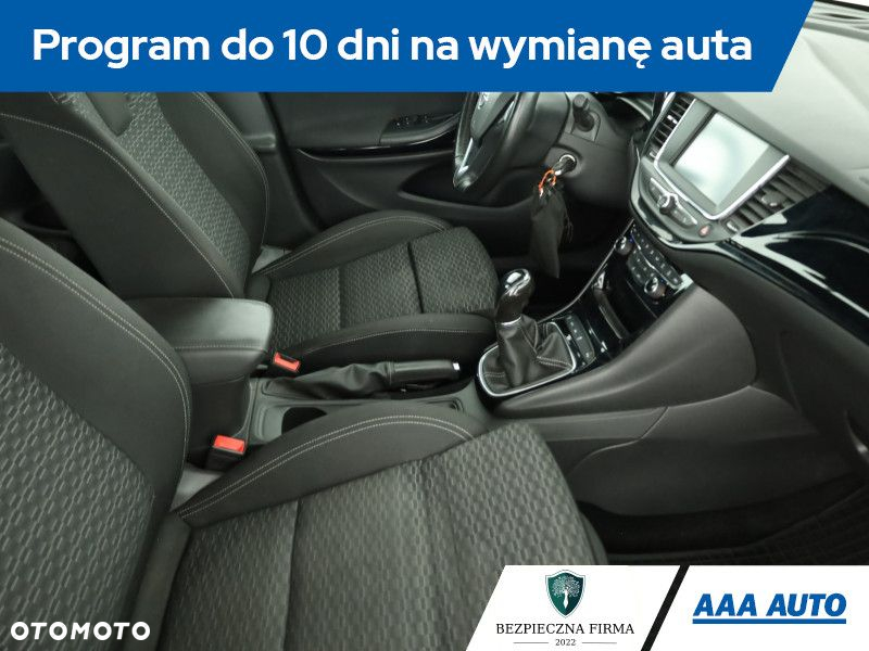 Opel Astra - 8