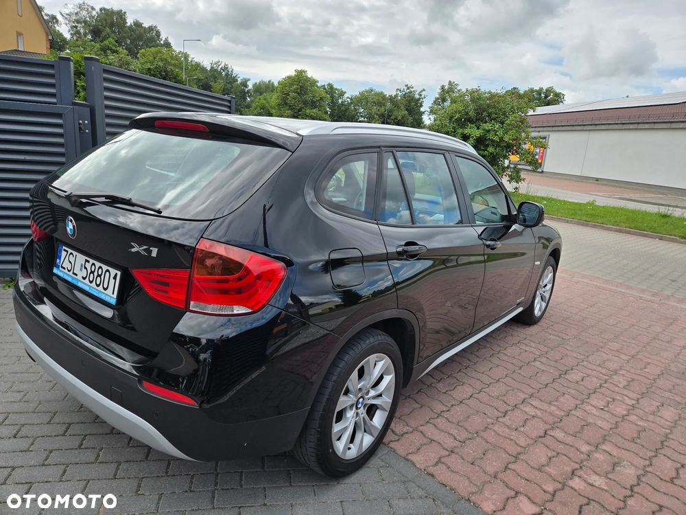 BMW X1 sDrive18i - 14
