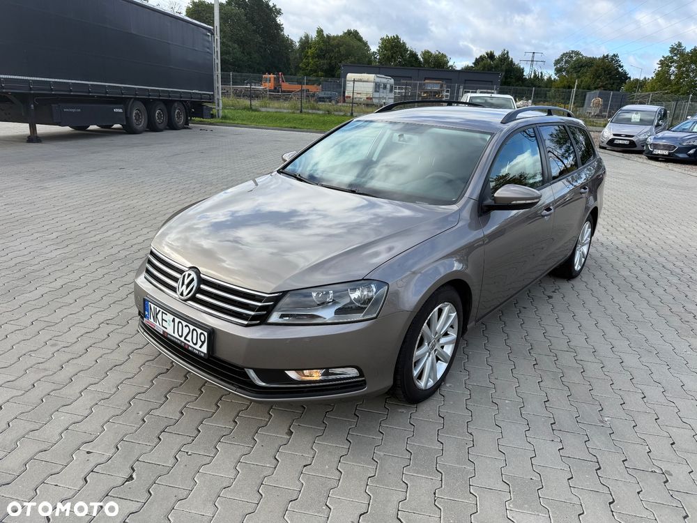 Volkswagen Passat 2.0 Blue TDI SCR Comfortline - 3