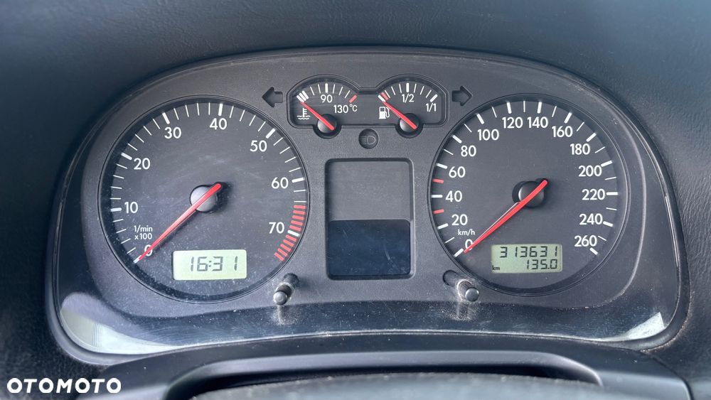 Volkswagen Golf 2.0 Syncro - 14