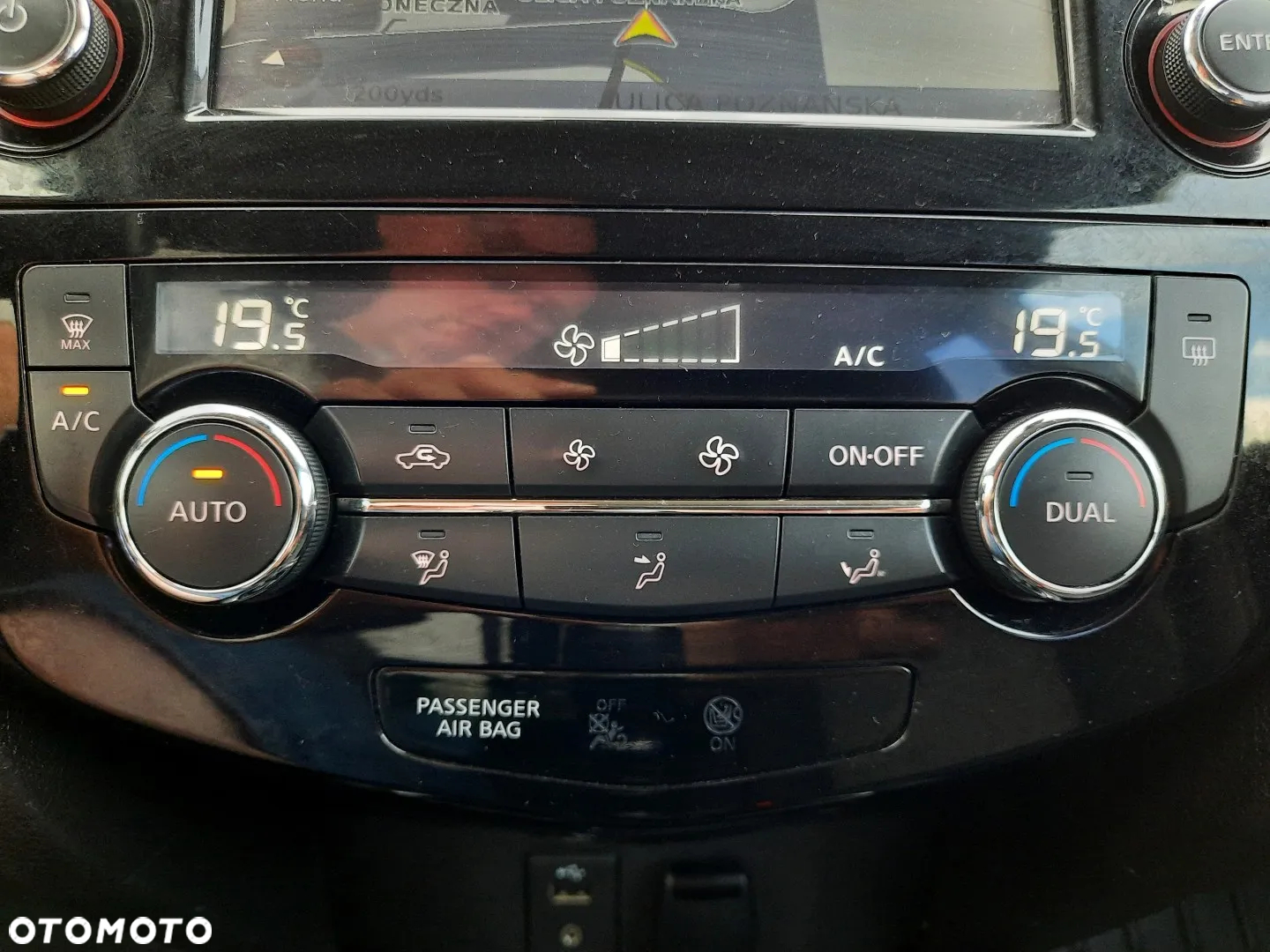 Nissan X-Trail 1.6 DCi Tekna 2WD - 34