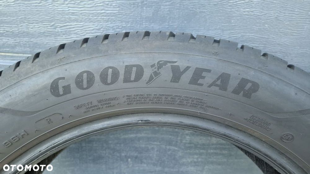 Goodyear 195/60 R18 Vector 4Seasons gen-3 - 4